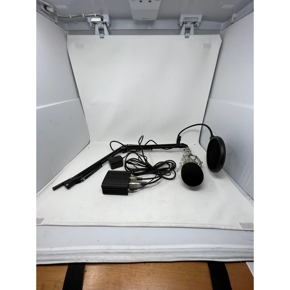 Podcast Compressor Microphone
